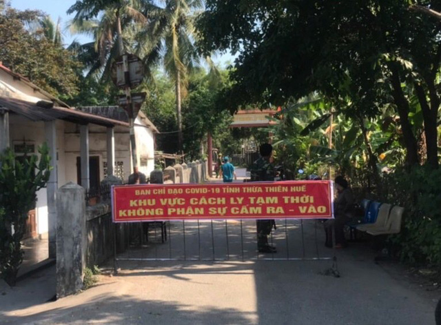 Vượt hàng rào, đột nhập vào khu vực đang phong toả vì dịch Covid-19 để… đánh ghen Vượt hàng rào, đột nhập vào khu vực đang phong toả vì dịch Covid-19 để… đánh ghen