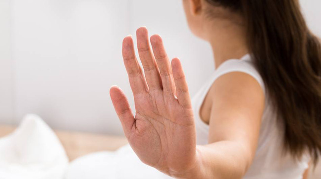 Câu chuyện của những cô gái bị 'gạ tình' và cách xử lý nhanh gọn, thông minh để đàn ông 'sáng mắt ra' - 1 Câu chuyện của những cô gái bị 'gạ tình' và cách xử lý nhanh gọn, thông minh để đàn ông 'sáng mắt ra' - 1