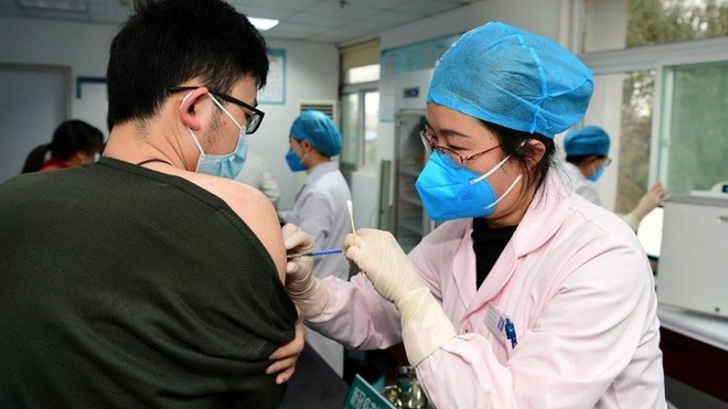 Hà Nội yêu cầu tất cả cơ sở y tế không từ chối tiếp nhận ca nghi mắc Covid-19 Hà Nội yêu cầu tất cả cơ sở y tế không từ chối tiếp nhận ca nghi mắc Covid-19