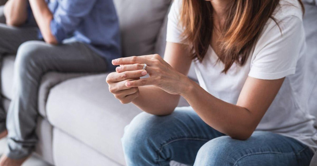 Chứng kiến mẹ ngủ với kẻ khác, con gái kinh tởm đến ám ảnh, án mạng đẫm máu nhiều năm sau bắt nguồn từ bi kịch gia đình tréo ngoe - 3 Chứng kiến mẹ ngủ với kẻ khác, con gái kinh tởm đến ám ảnh, án mạng đẫm máu nhiều năm sau bắt nguồn từ bi kịch gia đình tréo ngoe - 3