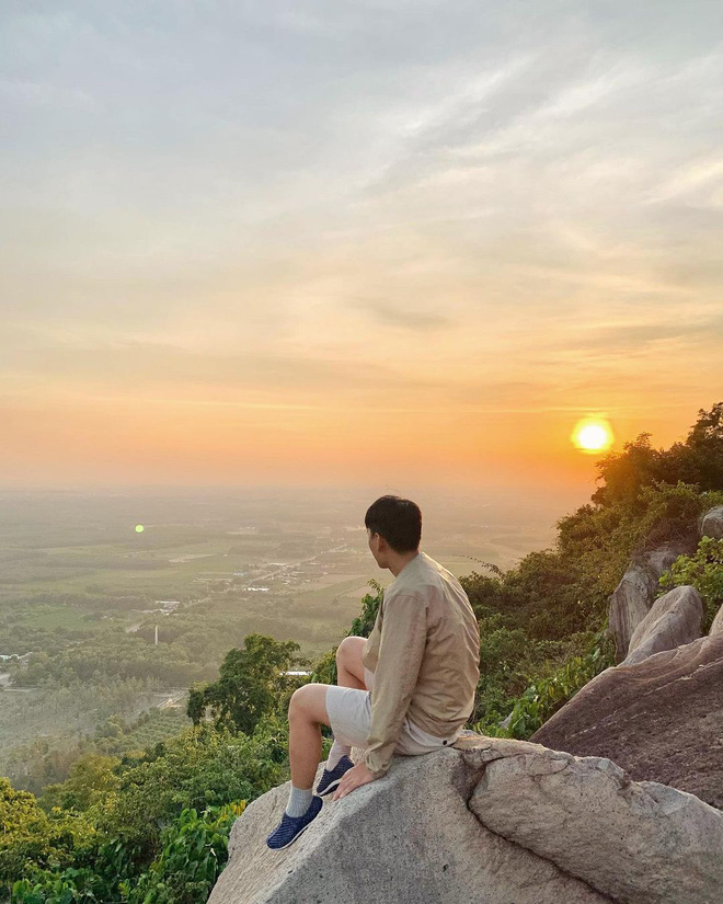 NÓNG: Từ ngày 14/5, du khách hết cơ hội leo lên đỉnh núi Bà Đen bằng đường bộ? - 8 NÓNG: Từ ngày 14/5, du khách hết cơ hội leo lên đỉnh núi Bà Đen bằng đường bộ? - 8