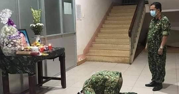Mẹ mất không thể về chịu tang: Nhói lòng nơi tuyến đầu chống dịch - 1 Mẹ mất không thể về chịu tang: Nhói lòng nơi tuyến đầu chống dịch - 1