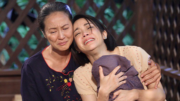 3h sáng có tiếng đập cửa dồn dập, nhà tôi chết lặng nhìn chị gái rũ rượi bên ngoài - 1 3h sáng có tiếng đập cửa dồn dập, nhà tôi chết lặng nhìn chị gái rũ rượi bên ngoài - 1