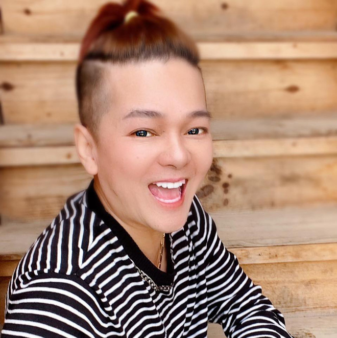 Vũ Hà: 'Chưa bao giờ thấy nghệ sĩ và khán giả chửi nhau, không ai chịu thua ai như thế' - 1 Vũ Hà: 'Chưa bao giờ thấy nghệ sĩ và khán giả chửi nhau, không ai chịu thua ai như thế' - 1