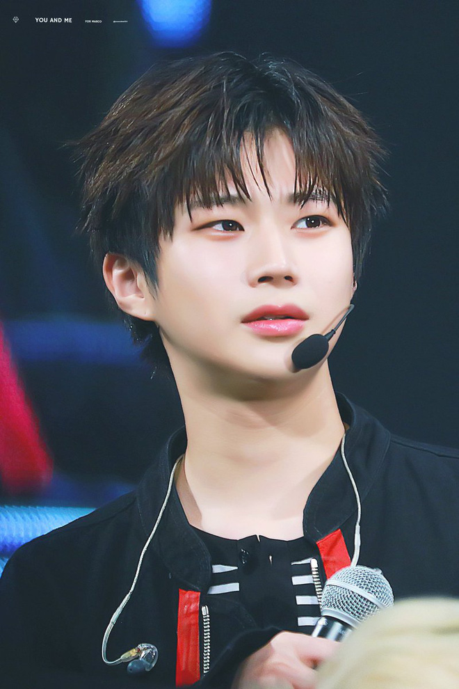 Vừa bất đắc dĩ công khai hẹn hò, cặp đôi idol Hàn đình đám lại bị 'bóc' bằng chứng sống chung khiến fan sốc nặng - 1 Vừa bất đắc dĩ công khai hẹn hò, cặp đôi idol Hàn đình đám lại bị 'bóc' bằng chứng sống chung khiến fan sốc nặng - 1
