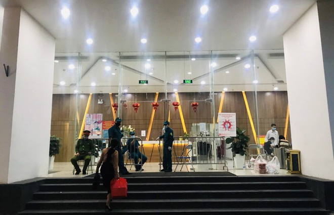 Con đường lây nhiễm từ vợ chồng nguyên giám đốc Hacinco cho 18 người diễn ra như thế nào? - 1 Con đường lây nhiễm từ vợ chồng nguyên giám đốc Hacinco cho 18 người diễn ra như thế nào? - 1