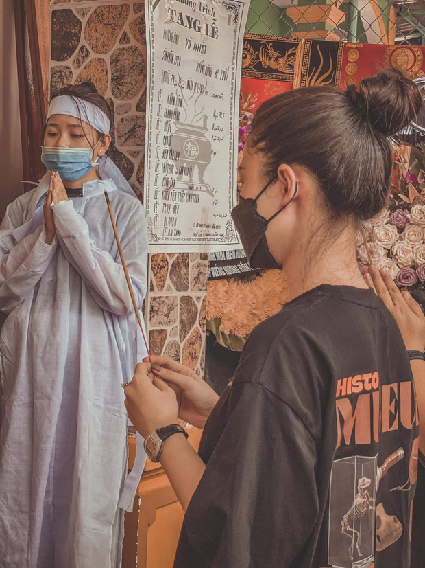 Đám tang NTK Nhật Dũng: Gia đình xót xa kể về ngày cuối đời đau đớn của người quá cố, dàn sao Vbiz lặng lẽ đến viếng - 3 Đám tang NTK Nhật Dũng: Gia đình xót xa kể về ngày cuối đời đau đớn của người quá cố, dàn sao Vbiz lặng lẽ đến viếng - 3