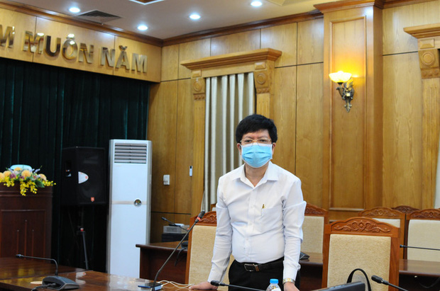 Họp khẩn tiểu ban điều trị COVID-19 tỉnh Bắc Giang: Bệnh nhân dồn dập, nhưng quyết tâm không có ca tử vong - 1 Họp khẩn tiểu ban điều trị COVID-19 tỉnh Bắc Giang: Bệnh nhân dồn dập, nhưng quyết tâm không có ca tử vong - 1