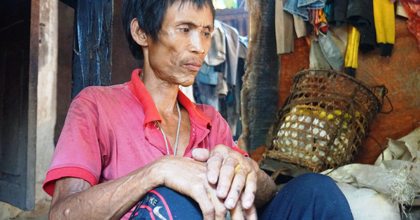 'Người rừng' Hồ Văn Lang suy kiệt vì bị ung thư giai đoạn cuối 'Người rừng' Hồ Văn Lang suy kiệt vì bị ung thư giai đoạn cuối