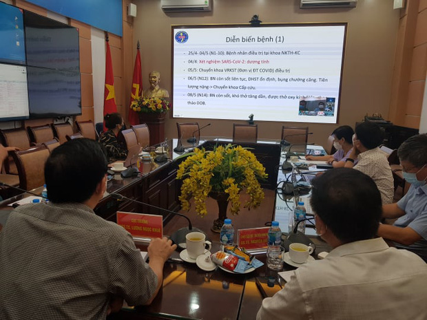 55 bệnh nhân COVID-19 tiên lượng rất nặng, 2 ca nguy cơ tử vong 55 bệnh nhân COVID-19 tiên lượng rất nặng, 2 ca nguy cơ tử vong
