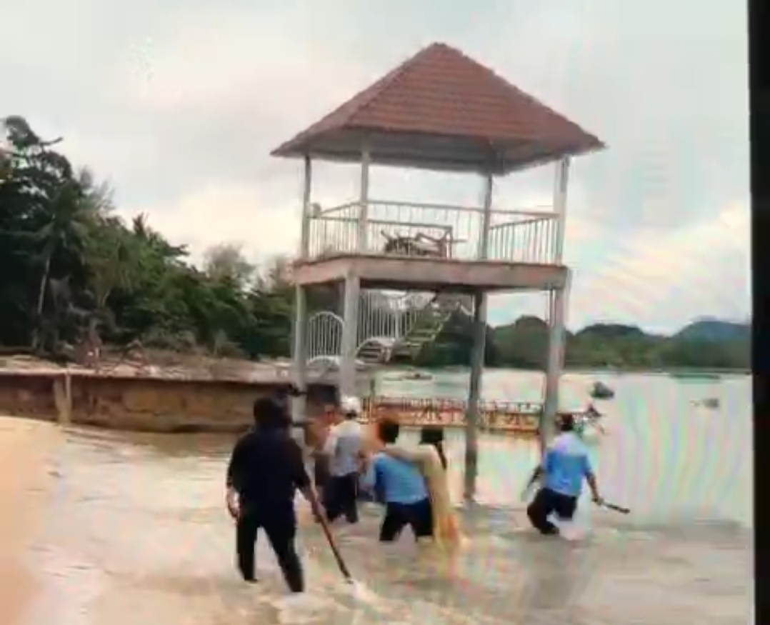 Tạm giữ 6 bảo vệ khu nghỉ dưỡng ở Phú Quốc đánh gãy tay du khách - 1 Tạm giữ 6 bảo vệ khu nghỉ dưỡng ở Phú Quốc đánh gãy tay du khách - 1