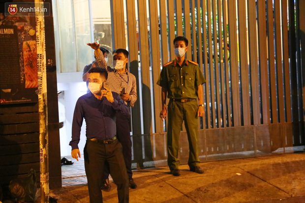 TP.HCM: Khoanh vùng 1 tòa nhà tại quận Phú Nhuận và 2 địa điểm khác vì liên quan ca nghi nhiễm Covid-19 mới - 12 TP.HCM: Khoanh vùng 1 tòa nhà tại quận Phú Nhuận và 2 địa điểm khác vì liên quan ca nghi nhiễm Covid-19 mới - 12