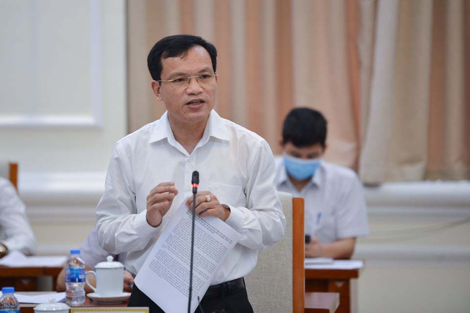 18 học sinh lớp 12 là F0, 394 thí sinh thi tốt nghiệp THPT năm 2021 là F1 18 học sinh lớp 12 là F0, 394 thí sinh thi tốt nghiệp THPT năm 2021 là F1