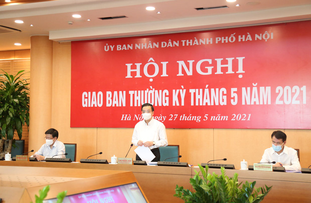 Chủ tịch Hà Nội: 'Biến chủng SARS-CoV-2 nguy hiểm, chu kỳ lây nhiễm tại Hà Nội chỉ 2 ngày' Chủ tịch Hà Nội: 'Biến chủng SARS-CoV-2 nguy hiểm, chu kỳ lây nhiễm tại Hà Nội chỉ 2 ngày'