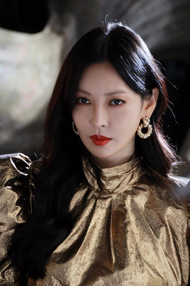 5 drama Hàn ngập tràn toàn đồ hiệu: Penthouse đã xịn rồi nhưng bom tấn Mine được dự là còn bùng nổ hơn! - 13 5 drama Hàn ngập tràn toàn đồ hiệu: Penthouse đã xịn rồi nhưng bom tấn Mine được dự là còn bùng nổ hơn! - 13