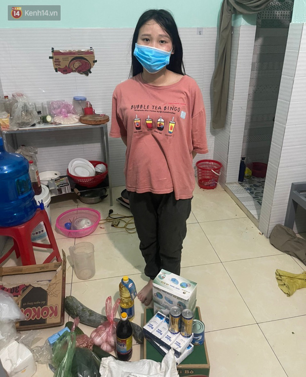 Công nhân Bắc Giang 'không kịp trở tay' vì phải cách ly: 'Chúng tôi chỉ biết cố gắng nhưng thực sự thương các chị đang mang bầu hơn...' Công nhân Bắc Giang 'không kịp trở tay' vì phải cách ly: 'Chúng tôi chỉ biết cố gắng nhưng thực sự thương các chị đang mang bầu hơn...'