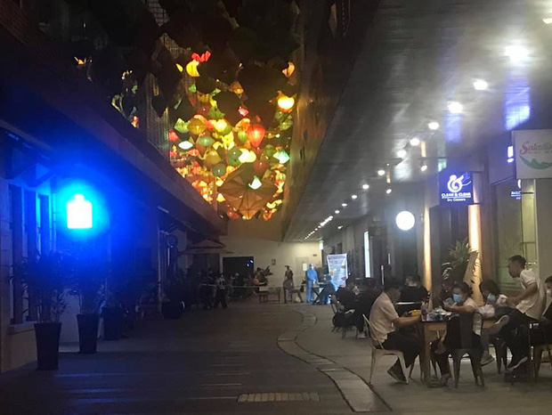 TP.HCM: Phong tỏa một tòa nhà trong chung cư The Vista Verde vì có ca nghi mắc Covid-19 liên quan đến Hội thánh - 2 TP.HCM: Phong tỏa một tòa nhà trong chung cư The Vista Verde vì có ca nghi mắc Covid-19 liên quan đến Hội thánh - 2