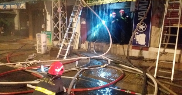 Cháy nhà trên đường Nguyễn Thiện Thuật, TP HCM: Hai người đã tử vong Cháy nhà trên đường Nguyễn Thiện Thuật, TP HCM: Hai người đã tử vong