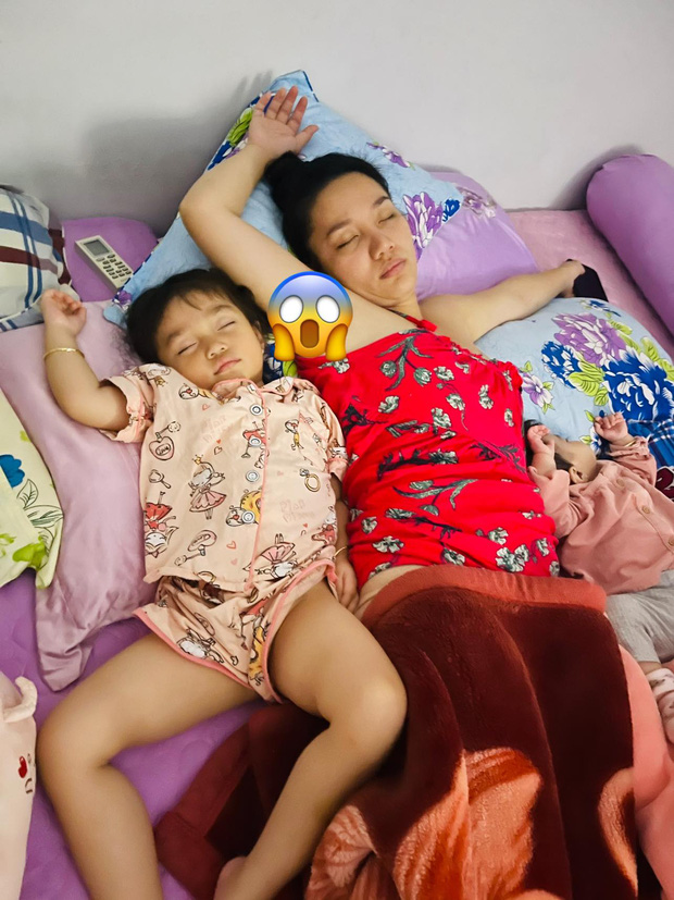 Lê Dương Bảo Lâm mở đại hội 'dìm' vợ và treo thưởng 2 triệu: Ánh mắt lườm chồng sắc lẹm của Quỳnh Quỳnh thấy mà lo thay! - 3 Lê Dương Bảo Lâm mở đại hội 'dìm' vợ và treo thưởng 2 triệu: Ánh mắt lườm chồng sắc lẹm của Quỳnh Quỳnh thấy mà lo thay! - 3