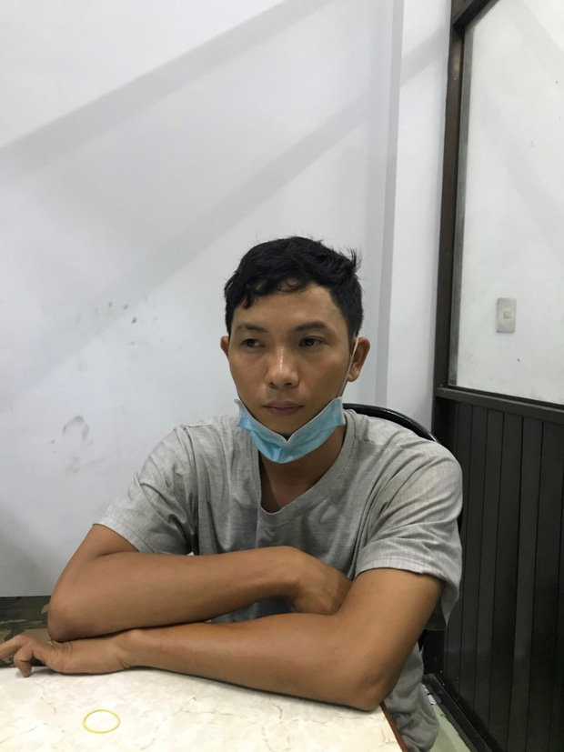 Vụ 2 vợ chồng bị khóa trái, phóng hỏa: Người chồng đã tử vong do bỏng quá nặng - 2 Vụ 2 vợ chồng bị khóa trái, phóng hỏa: Người chồng đã tử vong do bỏng quá nặng - 2