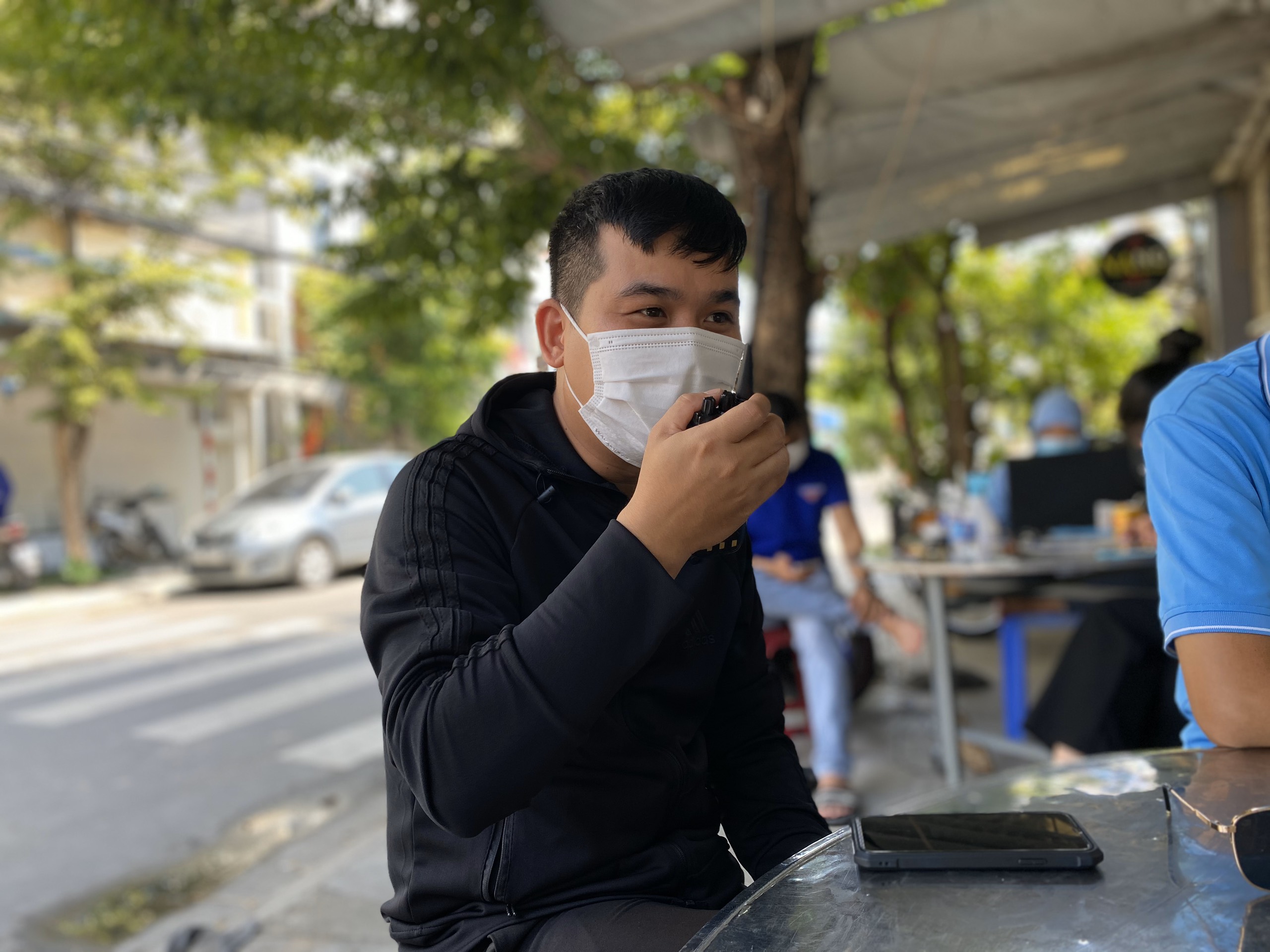 Bé trai 7 tuổi 'đánh bại' COVID-19 bằng hành trình 'độc mã' đầy dũng cảm từ lúc đi cách ly cho tới khi về nhà khiến người lớn cũng phải cảm phục - 6 Bé trai 7 tuổi 'đánh bại' COVID-19 bằng hành trình 'độc mã' đầy dũng cảm từ lúc đi cách ly cho tới khi về nhà khiến người lớn cũng phải cảm phục - 6