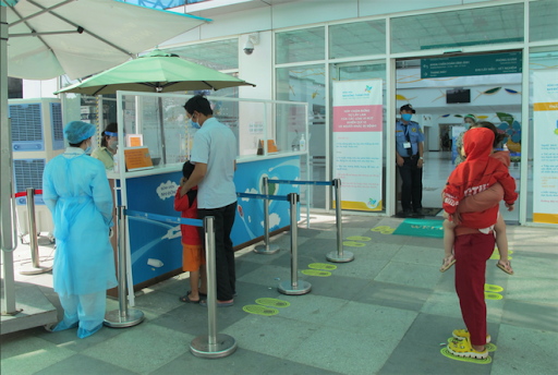 Sợ lây nhiễm Covid-19, nam thanh niên trẻ khỏe có nguy cơ bị cắt cụt chân vì tự ý đắp lá thuốc tại nhà Sợ lây nhiễm Covid-19, nam thanh niên trẻ khỏe có nguy cơ bị cắt cụt chân vì tự ý đắp lá thuốc tại nhà