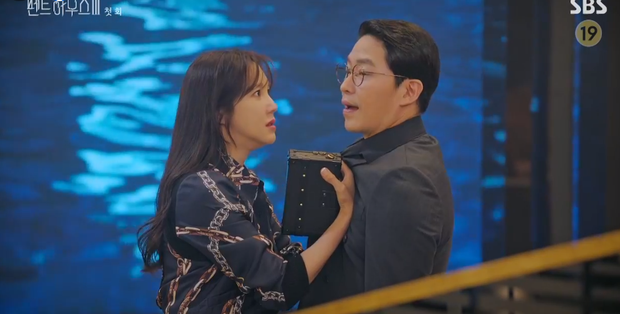 MXH bùng nổ với Penthouse 3 tập 1: Đau xé lòng nhìn Logan chết lần 2, hội Hera như gánh xiếc vậy! - 1 MXH bùng nổ với Penthouse 3 tập 1: Đau xé lòng nhìn Logan chết lần 2, hội Hera như gánh xiếc vậy! - 1
