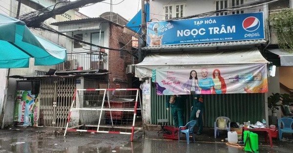 4 người cùng một gia đình nhiễm SARS-CoV-2 liên quan điểm nhóm hội thánh truyền giáo Phục Hưng 4 người cùng một gia đình nhiễm SARS-CoV-2 liên quan điểm nhóm hội thánh truyền giáo Phục Hưng