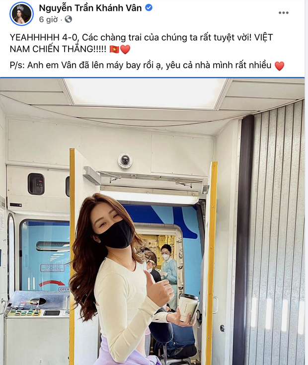 Khánh Vân đã lên máy bay về nước sau 1 tháng mắc kẹt ở Mỹ, không quên chúc mừng tuyển Việt Nam thắng 4-0 trước Indonesia Khánh Vân đã lên máy bay về nước sau 1 tháng mắc kẹt ở Mỹ, không quên chúc mừng tuyển Việt Nam thắng 4-0 trước Indonesia