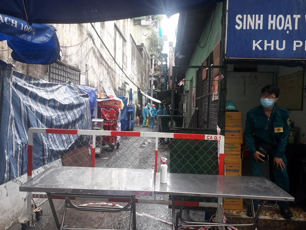 TP.HCM: Phong toả quán cơm tấm và khu Mả Lạng ở quận 1 vì 4 người trong gia đình mắc Covid-19 - 1 TP.HCM: Phong toả quán cơm tấm và khu Mả Lạng ở quận 1 vì 4 người trong gia đình mắc Covid-19 - 1