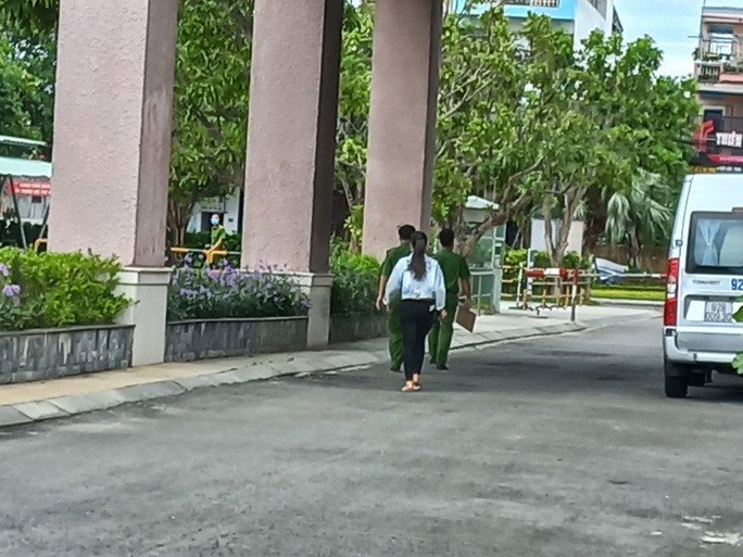 Trưởng phòng điện lực rơi từ tầng 17 khách sạn Mường Thanh Quảng Nam Trưởng phòng điện lực rơi từ tầng 17 khách sạn Mường Thanh Quảng Nam
