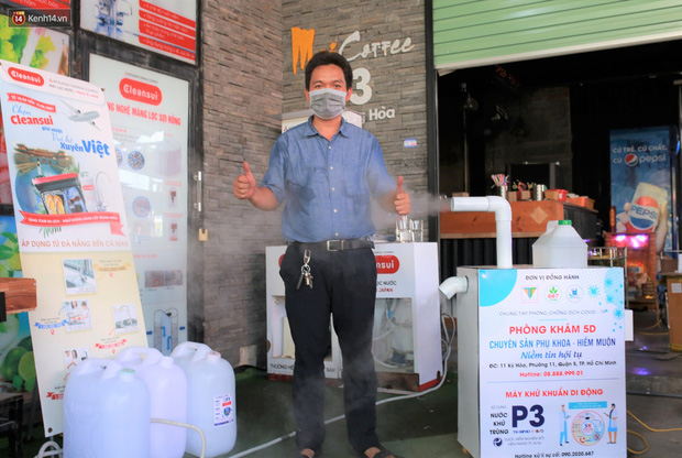 Bệnh nhân 687 trả ơn tuyến đầu đã trị khỏi Covid-19 cho mình: Chế tạo gần chục máy khử khuẩn và buồng khử khuẩn tặng cho các bệnh viện - 11 Bệnh nhân 687 trả ơn tuyến đầu đã trị khỏi Covid-19 cho mình: Chế tạo gần chục máy khử khuẩn và buồng khử khuẩn tặng cho các bệnh viện - 11