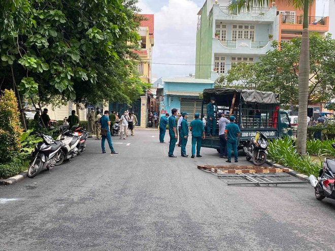 Gỡ phong toả Block C chung cư Bộ Công an ở TP Thủ Đức Gỡ phong toả Block C chung cư Bộ Công an ở TP Thủ Đức