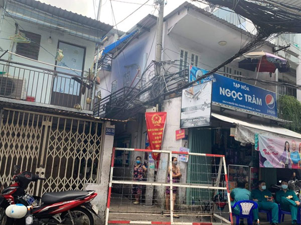 TPHCM: Ba F5 trở thành F0 liên quan ổ dịch nhóm truyền giáo Phục Hưng TPHCM: Ba F5 trở thành F0 liên quan ổ dịch nhóm truyền giáo Phục Hưng