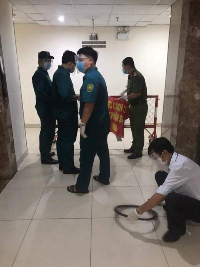 Phong tỏa Block C chung cư Bộ Công an ở TP Thủ Đức vì có ca dương tính SARS-CoV-2 - 1 Phong tỏa Block C chung cư Bộ Công an ở TP Thủ Đức vì có ca dương tính SARS-CoV-2 - 1