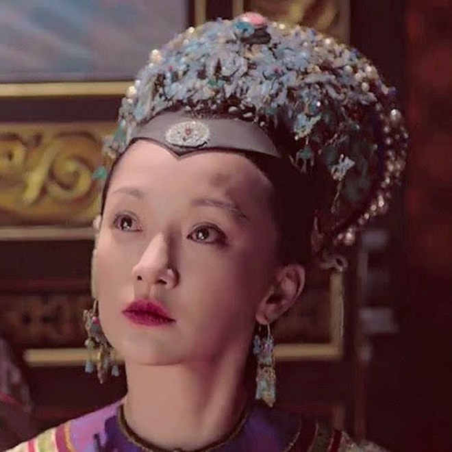 Rầm rộ Như Ý bản Việt khiến ai nấy cười mệt: Miệng bắn tiếng Anh liên thanh, kẻ chân mày 'bén' hơn cả Châu Tấn! - 15 Rầm rộ Như Ý bản Việt khiến ai nấy cười mệt: Miệng bắn tiếng Anh liên thanh, kẻ chân mày 'bén' hơn cả Châu Tấn! - 15