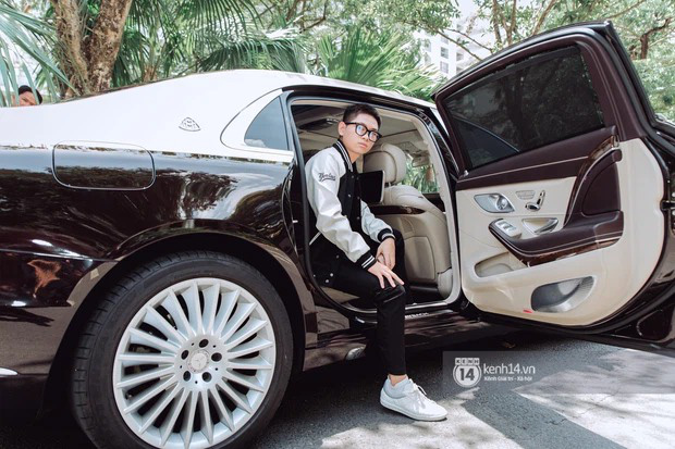 Rich kid Gia Kỳ bất ngờ rao bán 2 chiếc Maybach để ủng hộ Quỹ vaccine Covid-19: Chơi đẹp thật sự! Rich kid Gia Kỳ bất ngờ rao bán 2 chiếc Maybach để ủng hộ Quỹ vaccine Covid-19: Chơi đẹp thật sự!