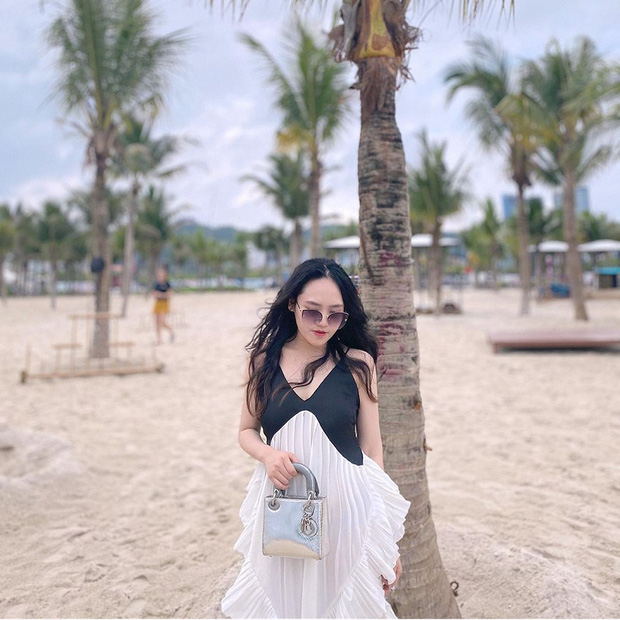 Choáng với BST hàng hiệu siêu khủng của rich kid 2k lái Ferrari đi học: Hermes, Dior, Chanel... đủ cả! - 3 Choáng với BST hàng hiệu siêu khủng của rich kid 2k lái Ferrari đi học: Hermes, Dior, Chanel... đủ cả! - 3