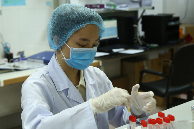 Vaccine Nanocovax chính thức tiêm thử nghiệm giai đoạn 3 từ chiều 10/6 Vaccine Nanocovax chính thức tiêm thử nghiệm giai đoạn 3 từ chiều 10/6