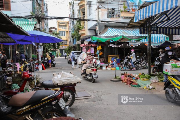 Về nhà Phi Nhung giữa loạt drama: 4 tầng lầu và chiếc Mẹc to đùng đậu ngay cửa, hàng xóm xôn xao 'ủa Hồ Văn Cường có bị nhốt đâu ta'? - 5 Về nhà Phi Nhung giữa loạt drama: 4 tầng lầu và chiếc Mẹc to đùng đậu ngay cửa, hàng xóm xôn xao 'ủa Hồ Văn Cường có bị nhốt đâu ta'? - 5