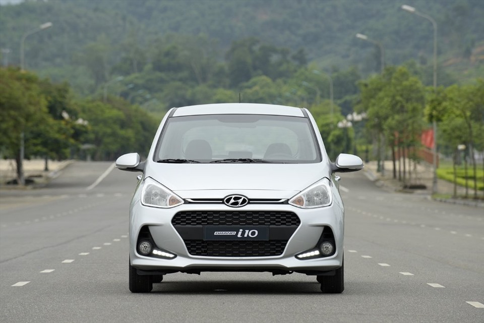 Điểm danh những mẫu sedan tiết kiệm xăng nhất phân khúc 500 triệu đồng - 3 Điểm danh những mẫu sedan tiết kiệm xăng nhất phân khúc 500 triệu đồng - 3