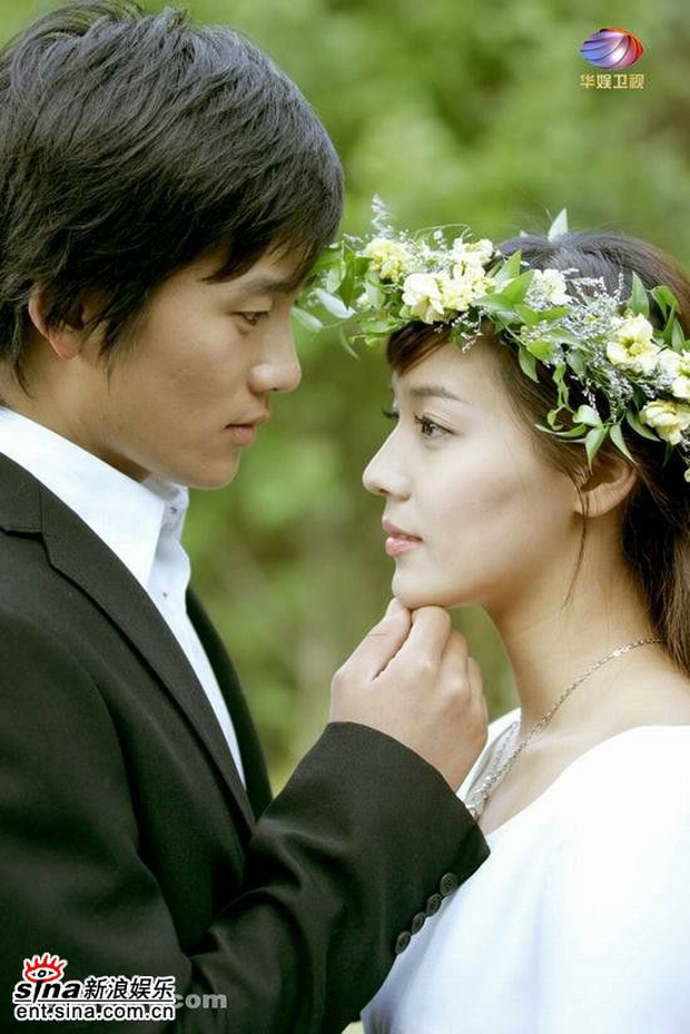 'Mợ út tài phiệt của Mine' Lee Bo Young: Hoa hậu bị gán mác tiểu tam, cự tuyệt tài tử Ji Sung rồi lại cùng chàng có kết đẹp như cổ tích - 9 'Mợ út tài phiệt của Mine' Lee Bo Young: Hoa hậu bị gán mác tiểu tam, cự tuyệt tài tử Ji Sung rồi lại cùng chàng có kết đẹp như cổ tích - 9