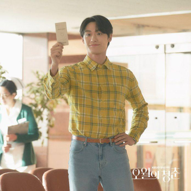 Thời trang phim Tuổi Trẻ Của Tháng Năm: Như 1 cuốn lookbook thập niên 80, cẩm nang phối đồ retro là đây chứ đâu! - 19 Thời trang phim Tuổi Trẻ Của Tháng Năm: Như 1 cuốn lookbook thập niên 80, cẩm nang phối đồ retro là đây chứ đâu! - 19