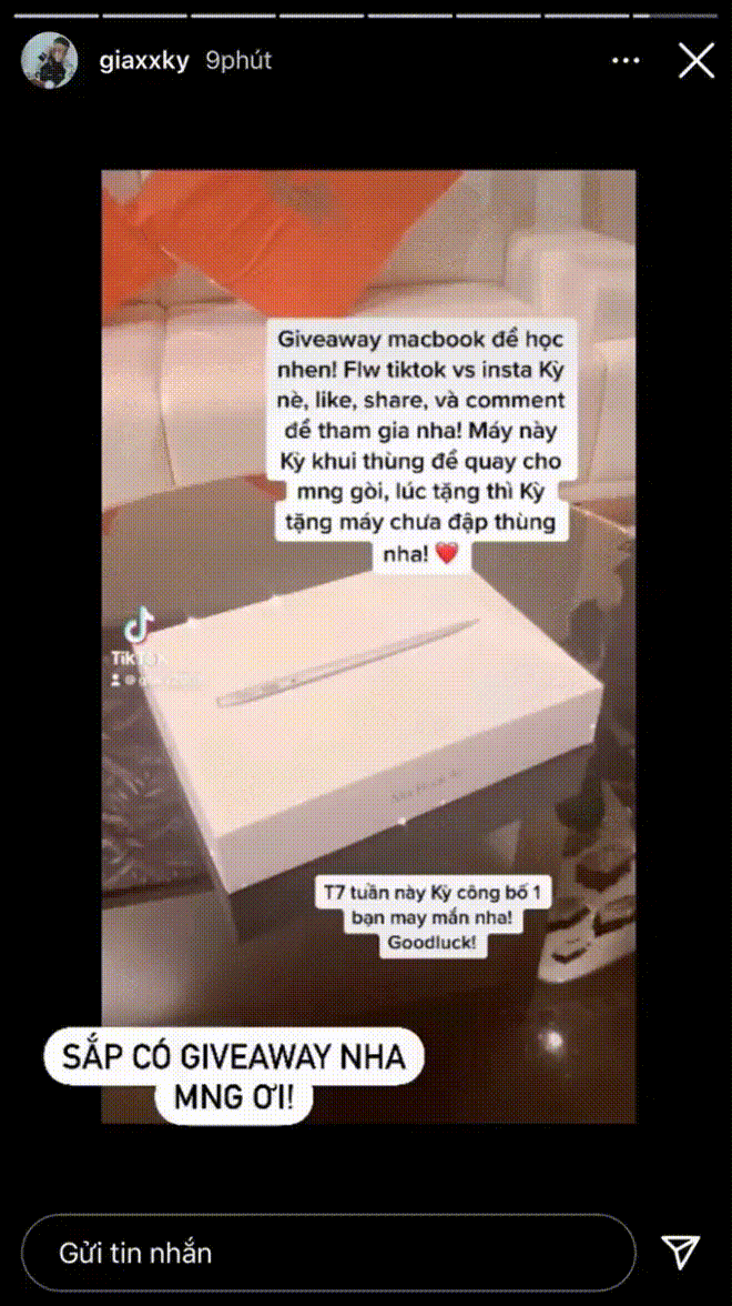 Thân thế choáng ngợp, độ giàu có của thiếu gia vừa rao bán xe hơi chục tỷ để ủng hộ quỹ vaccine: Trở thành CEO năm 17 tuổi, lấy thẻ đen quyền lực ra làm đồ chơi - 5 Thân thế choáng ngợp, độ giàu có của thiếu gia vừa rao bán xe hơi chục tỷ để ủng hộ quỹ vaccine: Trở thành CEO năm 17 tuổi, lấy thẻ đen quyền lực ra làm đồ chơi - 5