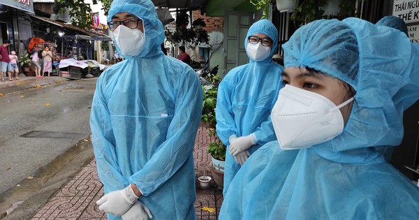 TP HCM: Phát hiện chuỗi lây nhiễm tại khu nhà trọ, hàng chục người mắc Covid-19 TP HCM: Phát hiện chuỗi lây nhiễm tại khu nhà trọ, hàng chục người mắc Covid-19