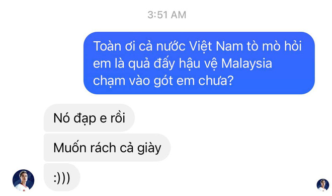 Chính chủ Văn Toàn tiết lộ về tình huống dẫn đến penalty: Đạp muốn rách cả giày Chính chủ Văn Toàn tiết lộ về tình huống dẫn đến penalty: Đạp muốn rách cả giày