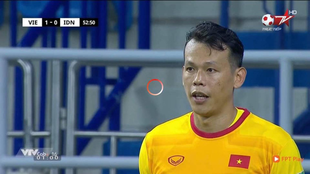 Thủ môn Bùi Tấn Trường: Từng mắc sai lầm chí mạng 12 năm trước, tin đồn giải nghệ và sự trở lại ngạo nghễ ở vòng loại World Cup 2022 - 1 Thủ môn Bùi Tấn Trường: Từng mắc sai lầm chí mạng 12 năm trước, tin đồn giải nghệ và sự trở lại ngạo nghễ ở vòng loại World Cup 2022 - 1