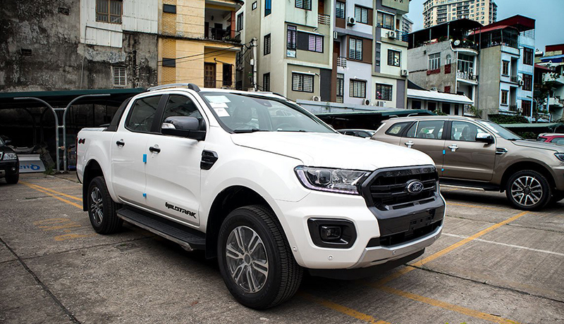 Xe bán tải tháng 5: Ford Ranger, Mitsubishi Triton rủ nhau trượt dốc - 1 Xe bán tải tháng 5: Ford Ranger, Mitsubishi Triton rủ nhau trượt dốc - 1
