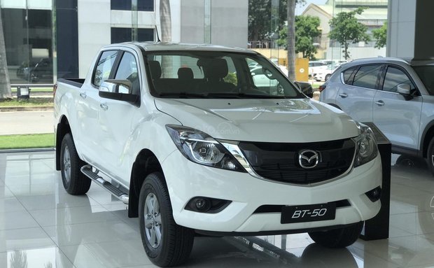 Xe bán tải tháng 5: Ford Ranger, Mitsubishi Triton rủ nhau trượt dốc - 4 Xe bán tải tháng 5: Ford Ranger, Mitsubishi Triton rủ nhau trượt dốc - 4