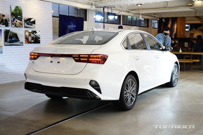 Loạt sedan hạng C đáng mua sắp ra mắt tại Việt Nam: Lột xác như xe hạng D, đa số mở bán cuối năm nay - 9